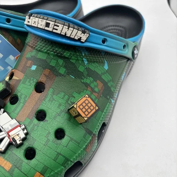 Crocs x MinecraftcClassic Clog 210829-90H - M10/W12‎ - Picture 6 of 10